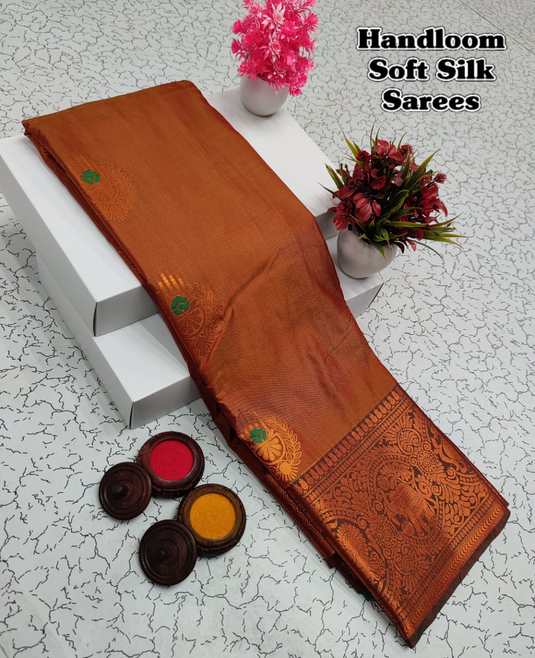 Shop premium Kanchipuram Handloom Soft Silk Saree with copper zari border, rich meena pallu & contrast blouse. Elegant saree for weddings & festivals.